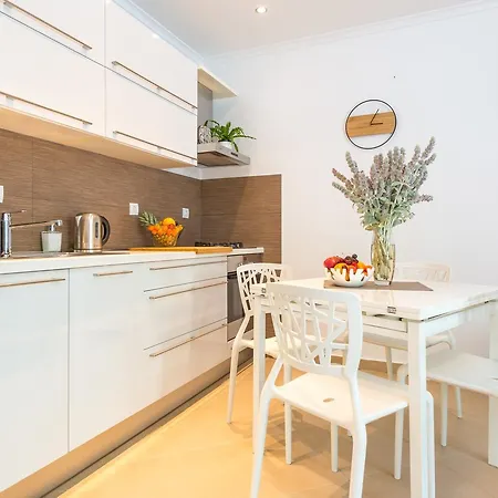 Apartament Petka Hill *